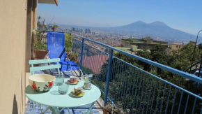 Spazioso e panoramico appartamento, quartiere Vomero